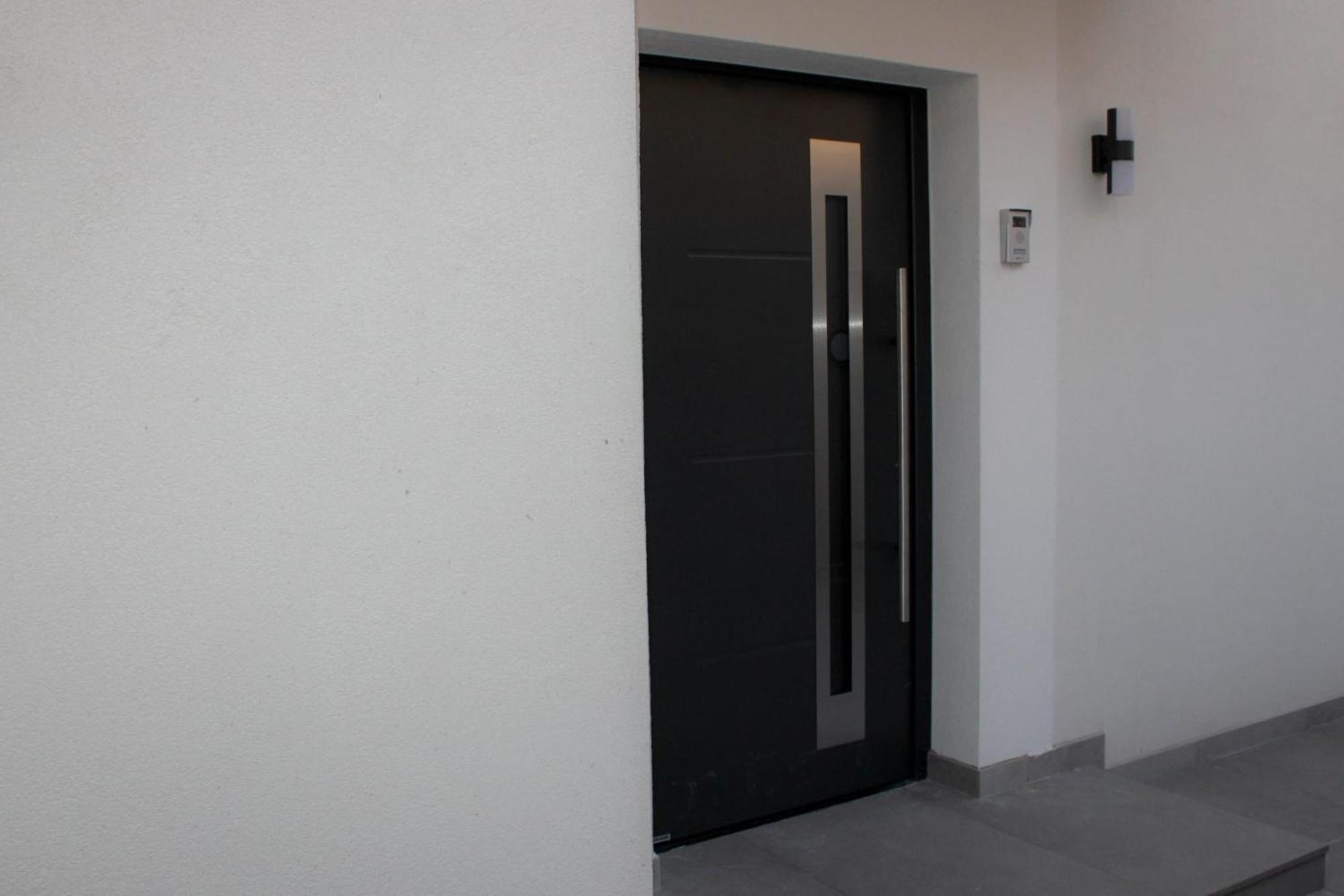 Apartment Merry - Free Garage & Parking Mostar Extérieur photo